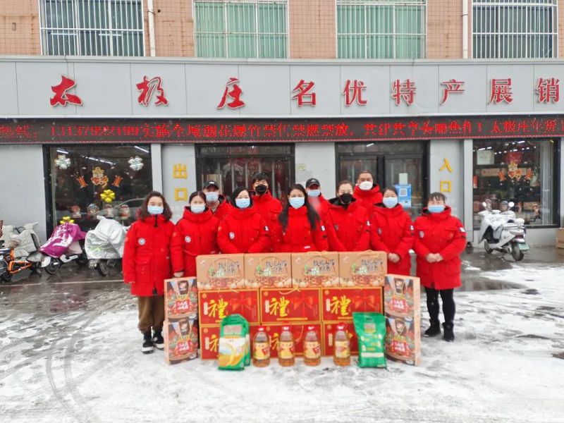 淚奔！感人場(chǎng)面，看完太暖心了
